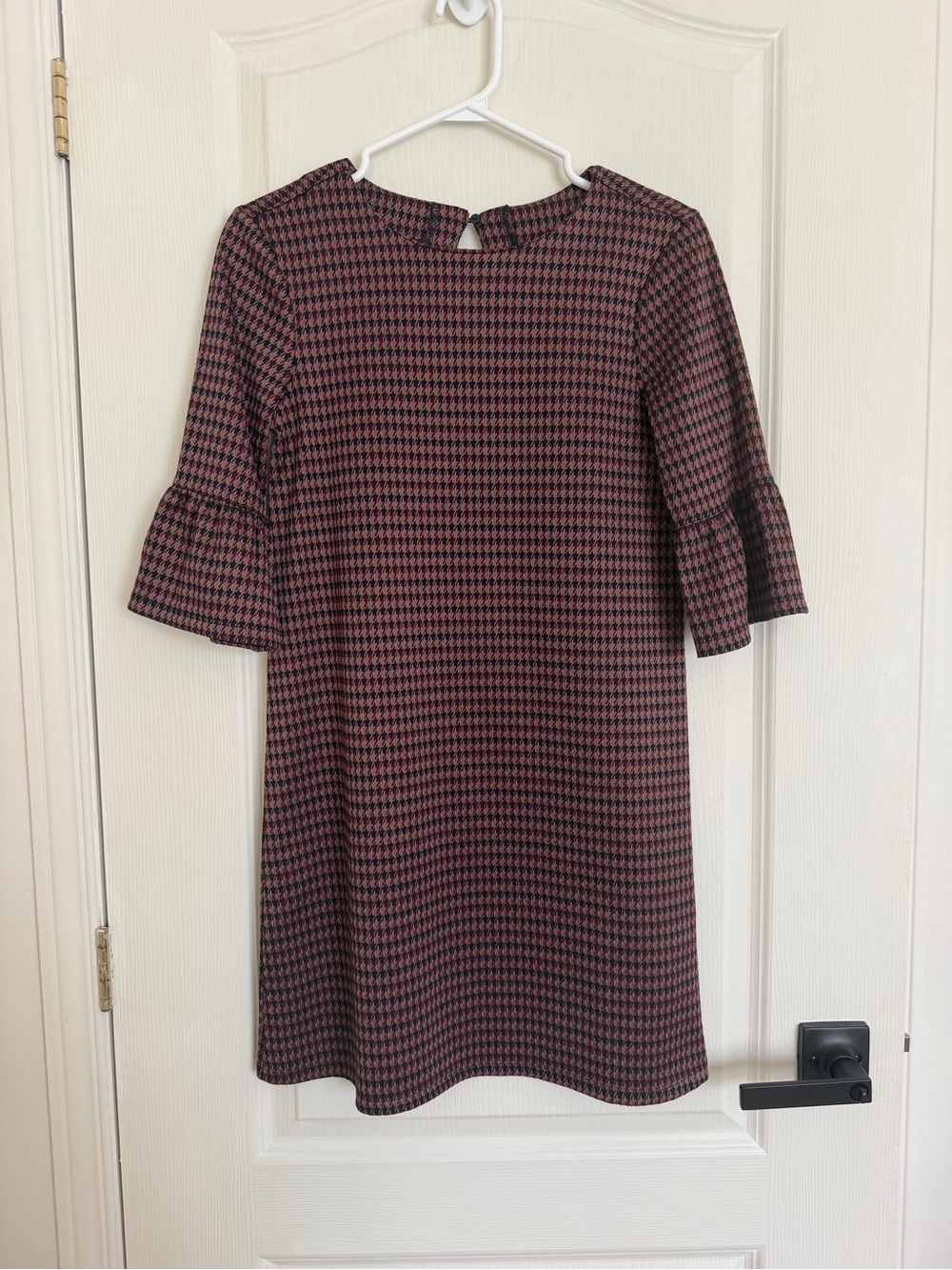 twik Pink and Black Houndstooth Bell-Sleeve Shift Dress